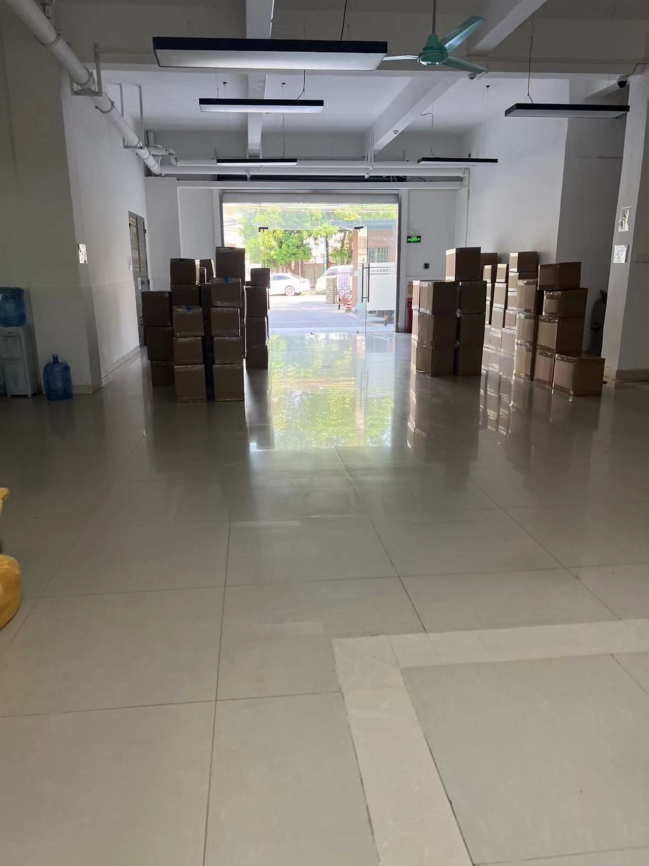 Guangzhou Vinas clothing technology Co., LTD fabriek productielijn