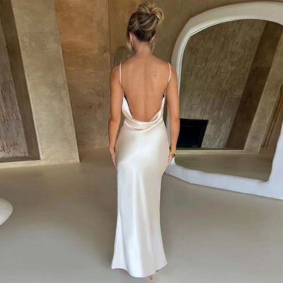 Mooie lange slip jurk voor vrouwen comfortabel elegante witte lange jurk