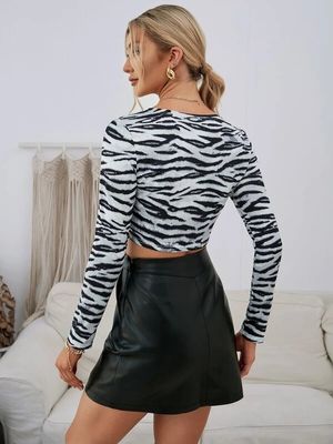 Alle overeenkomstige decal T-shirt V nek trekband korte vrouwen zebra print lange mouw shirt