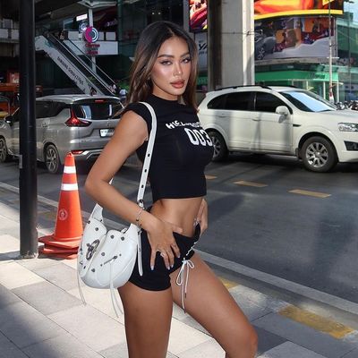 Nieuwe niche Hottie mouwloze brief afdruk ultra korte crop T-shirt top