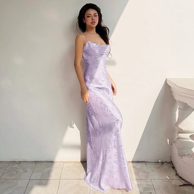 Vrouwen zomerse nieuwe sexy lijn hals Franse stijl satine rugloze lange halter jurk